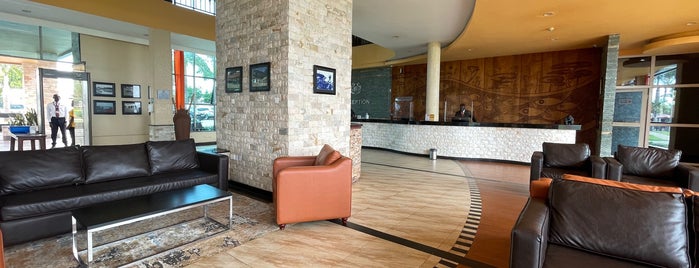 Protea Hotel by Marriott Entebbe is one of Locais curtidos por Cody.