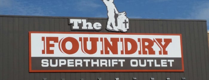 The Foundry Super Thrift Outlet is one of Orte, die Deja gefallen.