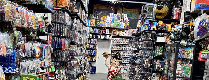 House of Fun is one of Favorite Collector stores.