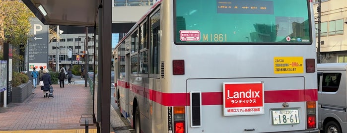 大崎駅バス停 is one of 東急バス 渋41系統.