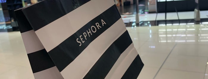 Sephora is one of Mega Bangna.