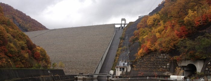 Naramata Dam is one of dam.