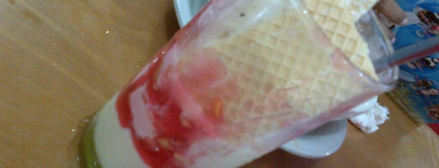 My Bread & Ice Cream is one of Kuta Raja #4square.