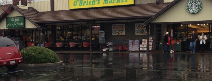 O'Brien's Market is one of สถานที่ที่ Mark ถูกใจ.