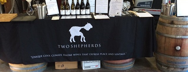 Two Shepherds Winery is one of William'ın Beğendiği Mekanlar.