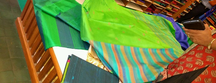 Sundari silks is one of best shoping in chennai.