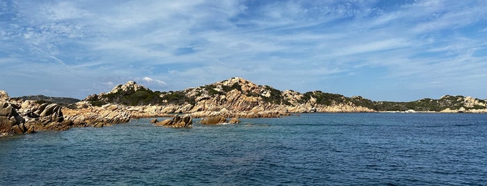 Cala di Santa Maria is one of La Sardegna 🇮🇹.