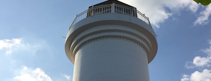 Jimmy's Lighthouse is one of Favorite Food.