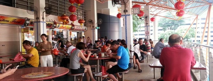 Toa Payoh Lor 1 Market & Food Centre is one of Food/Hawker Centre Trail Singapore.