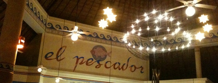 El Pescador is one of Khrystal K.さんのお気に入りスポット.