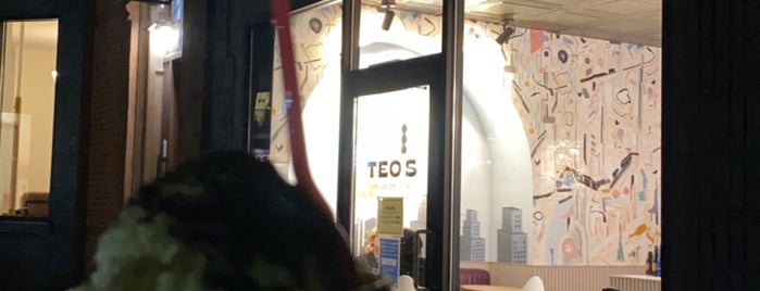 Teo’s Ice Cream Shop is one of michele's Saved Places.