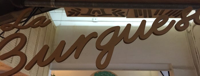 La Burguesa is one of Posti che sono piaciuti a Rafael.