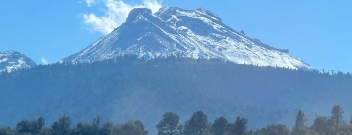 Volcán Iztaccihuatl is one of Puebla, Mexico.