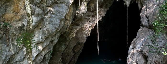 Cueva del agua is one of Mexico.