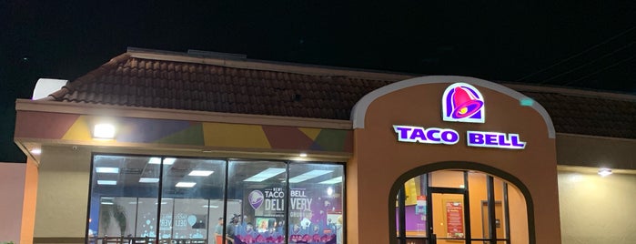 Taco Bell is one of The 15 Best Places for Sour Cream in Miami.