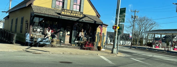 Bass River Mercantile is one of Places Iv been to.