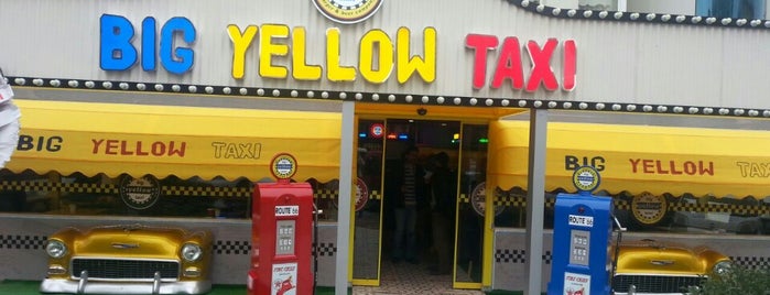 Big Yellow Taxi Benzin is one of Lieux sauvegardés par Isa Baran.