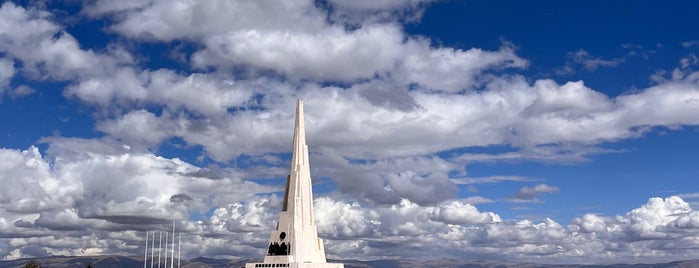 Monumento por la Batalla De Ayacucho is one of Viaje al coulluritty.