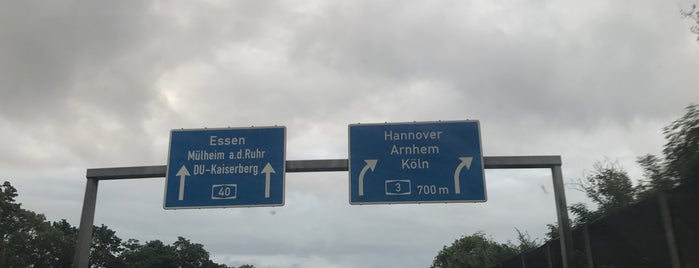 Kreuz Kaiserberg (14) (14) is one of Autobahnkreuze (befahren).