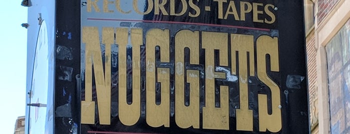 Nuggets Records is one of สถานที่ที่ Mike ถูกใจ.