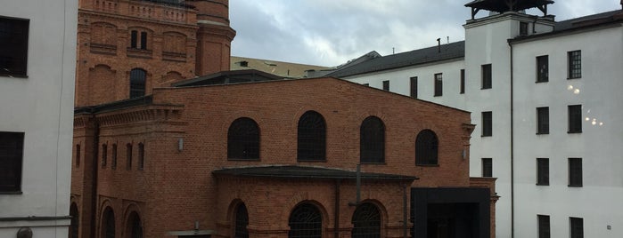 Centralne Muzeum Włókiennictwa is one of Łódź.