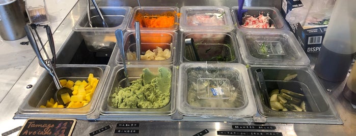 Poke Bar is one of Places To Try.