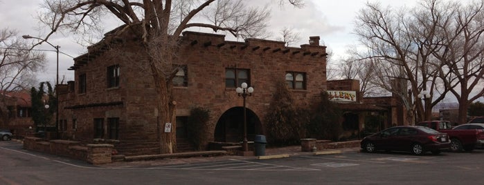 Cameron Trading Post is one of PHX.
