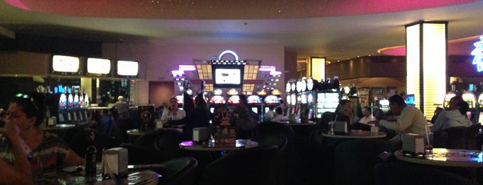 Big Bola Casino is one of Lugares Por Visitar.