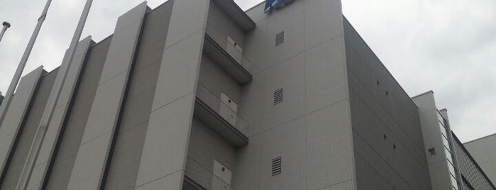 KDDI 多摩第四ネットワークセンター is one of IDC JP.