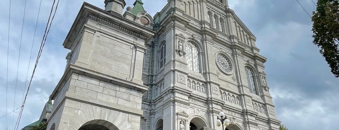 Église St-Jean-Baptiste is one of Quebec.