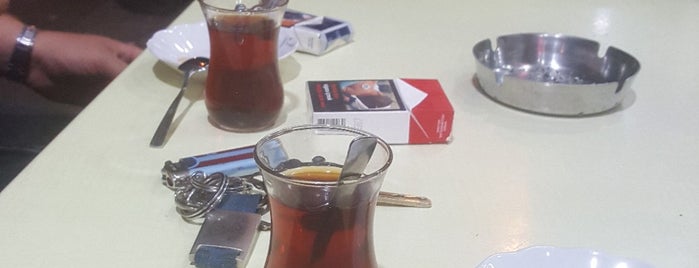 Lezzet Dondurma Cafe & Arma Pastanesi is one of HY Harika Yavuzさんのお気に入りスポット.