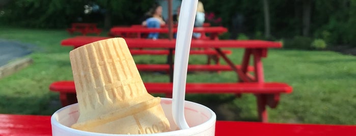 Pack's Dairy Corner Frozen Custard is one of Area Eats.