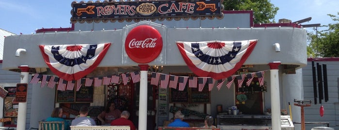 Royer's Round Top Cafe is one of Lugares guardados de Christopher.