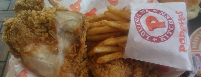 Popeyes Louisiana Kitchen is one of Lugares favoritos de Andres.