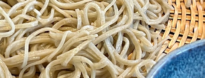 石臼挽手打そば みつ蔵 is one of 蕎麦.