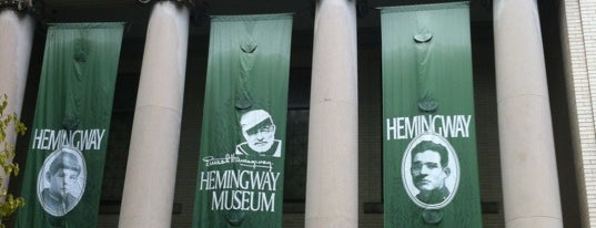 Ernest Hemingway Museum is one of Oak Park.