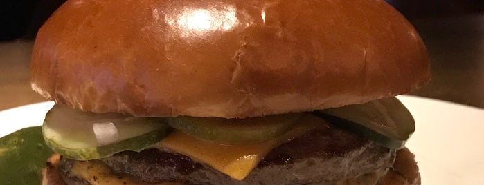 4 Charles Prime Rib is one of These Are the 5 Best Burgers in New York City..