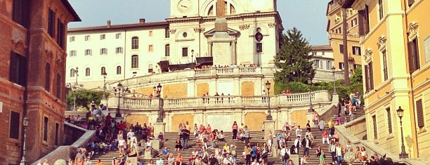 Piazza di Spagna is one of Рим.