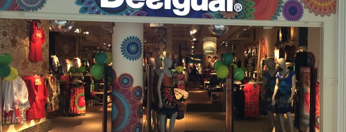 Desigual Beaugrenelle is one of Beaugrenelle.