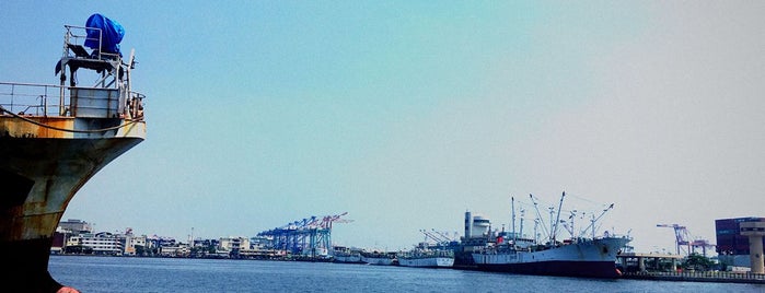 前鎮漁港 Qianzhen Fish Port is one of Orte, die 🌎 JcB 🌎 gefallen.