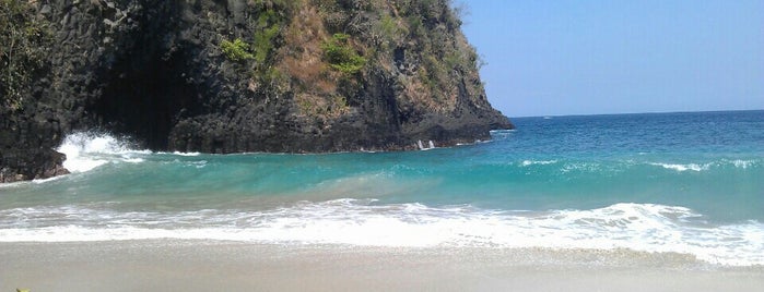 Virgin Beach is one of Indonesia.