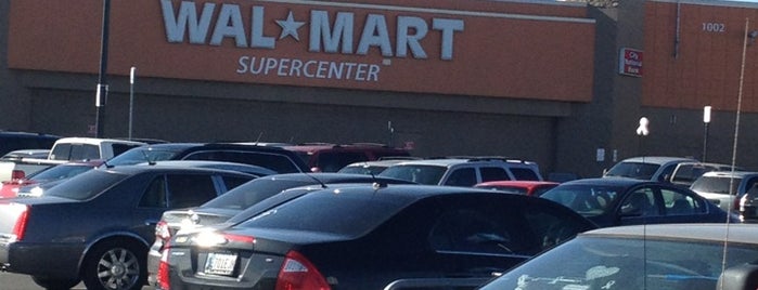 Walmart Supercenter is one of Posti che sono piaciuti a Lisa.