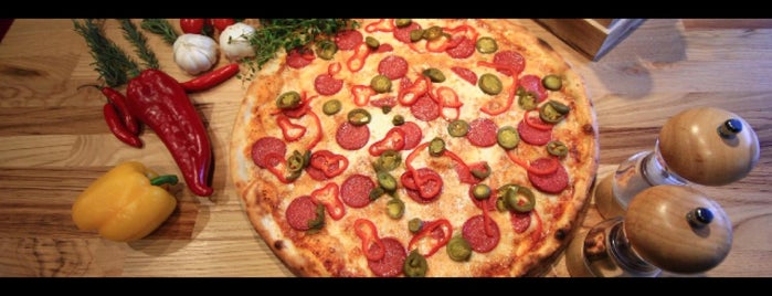 Pizza Shot is one of Ufuk : понравившиеся места.