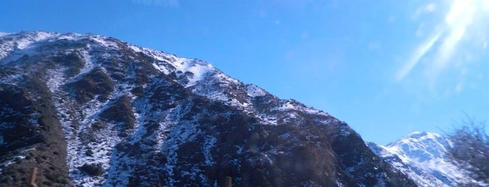 El Montañes Farellones is one of Lieux sauvegardés par Horacio A..