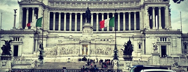 ローマ is one of Rome | Italia.