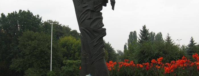 Пам'ятник Василю Стусу is one of Вінниця / Vinnytsia.