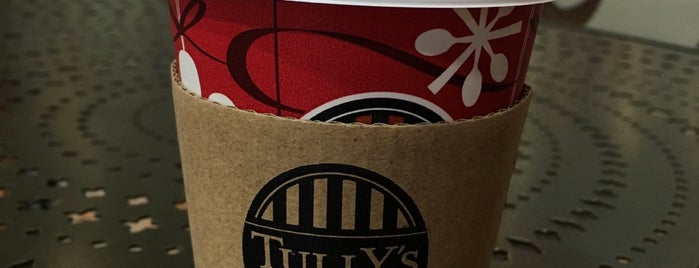 Tully's Coffee is one of 充電できるところ.