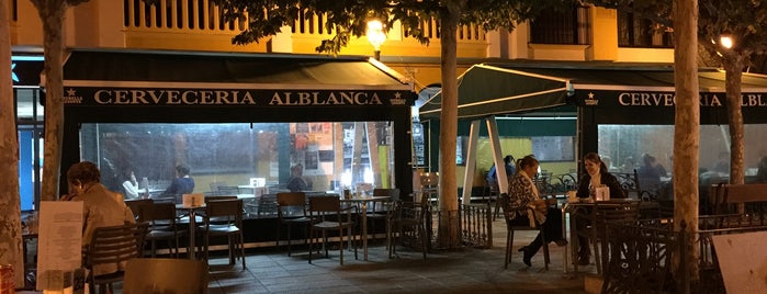 Cervecería Alblanca is one of Lorca.