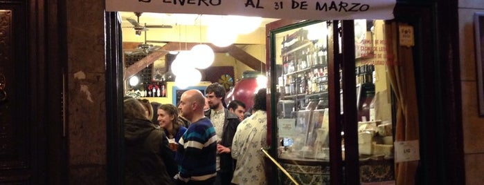 Almacén de Vinos - Casa Gerardo is one of Café Madrid.