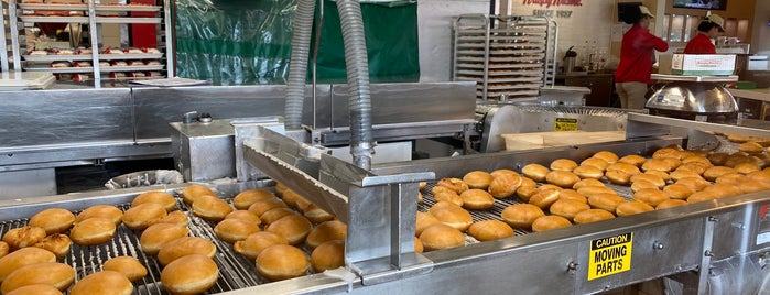 Krispy Kreme is one of visitas frecuentes..